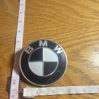 NEW Genuine OEM BMW 82mm Roundel Emblem Badge Part #: 51 14 8 132 375 (51148132)