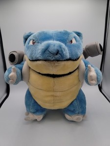Blastoise 13" Vintage Pokémon 1999 Play by Play Stuffed Plush Toy