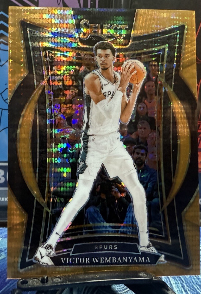 Victor Wembanyama 2024-25 Panini Select Concourse #9 Neon Orange Pulsar Case /18