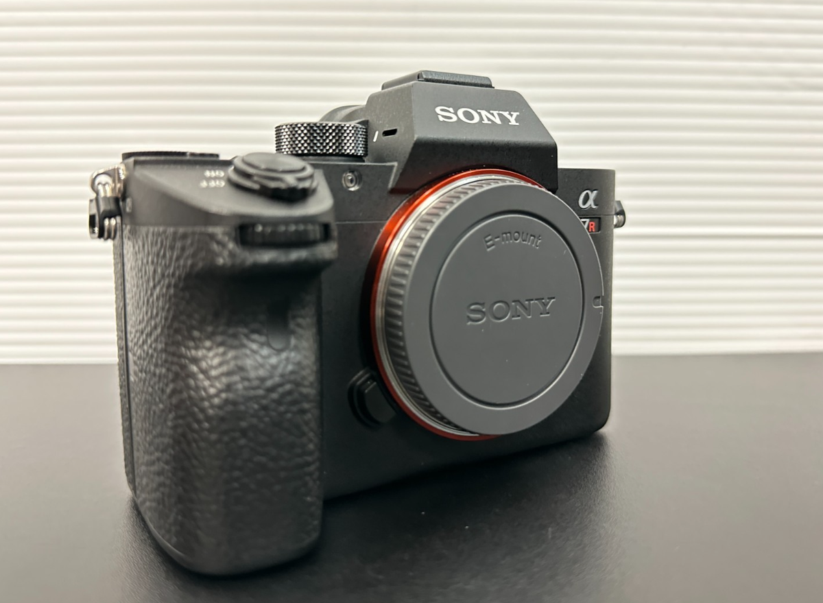 Sony Alpha 7 R3 ILCE-7RM3 11503 Shutter Count Mirrorless Digital