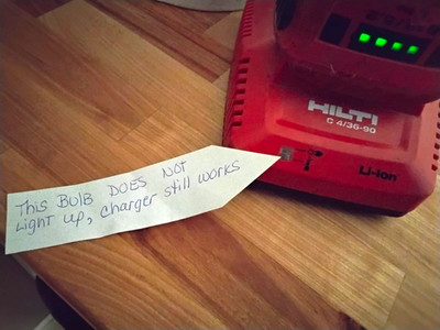 Hilti C 4/36-90 Li-Ion Battery Charger w/ B 18/5.2 5.2Ah 18V Battery