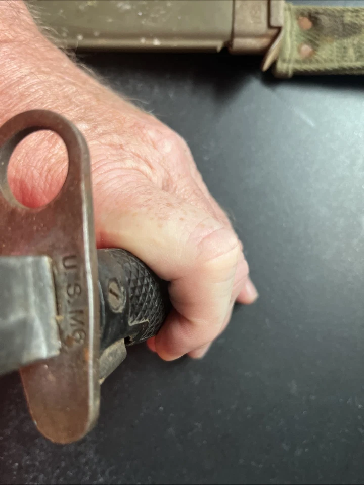 Bayoneta U.S. M6 con vaina U.S. M8A1 Foto 4 de 4