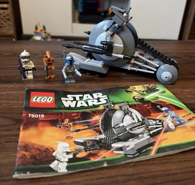 LEGO Star Wars Corporate Alliance Tank Droid 75015 With Figures And Instructions
