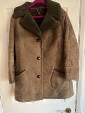 Bailys of Glastonbury Sheepskin Coat Vintage, Size Medium, 40cm Chest