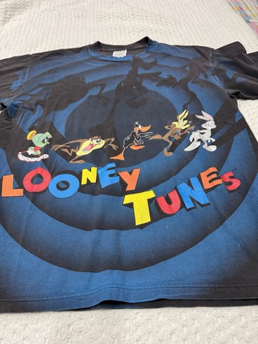 Wild Oats Looney Tunes Shadow All Over Print T Shirt Size XL - Picture 2 of 9