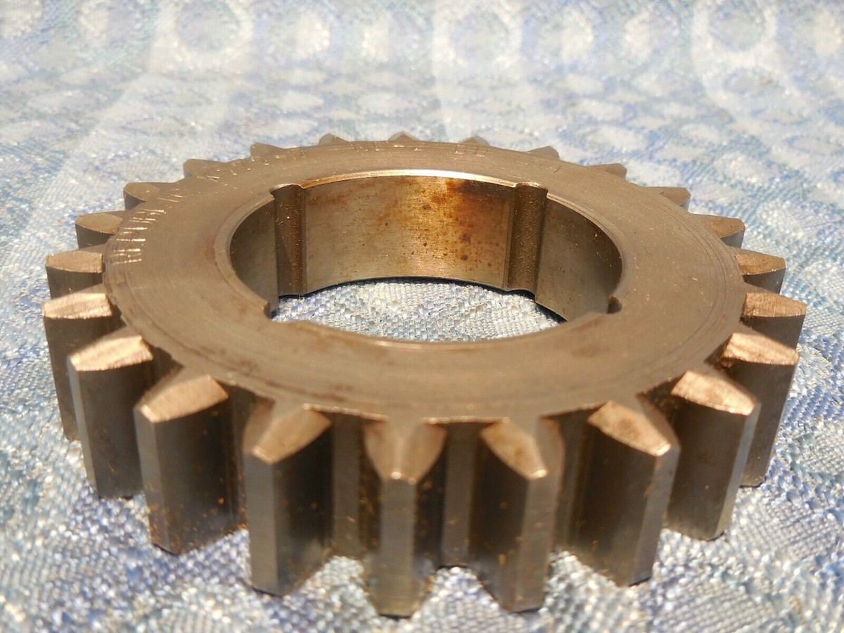 1931-1947 Chevrolet Truck NORS Countershaft Reverse Gear 33 35 37