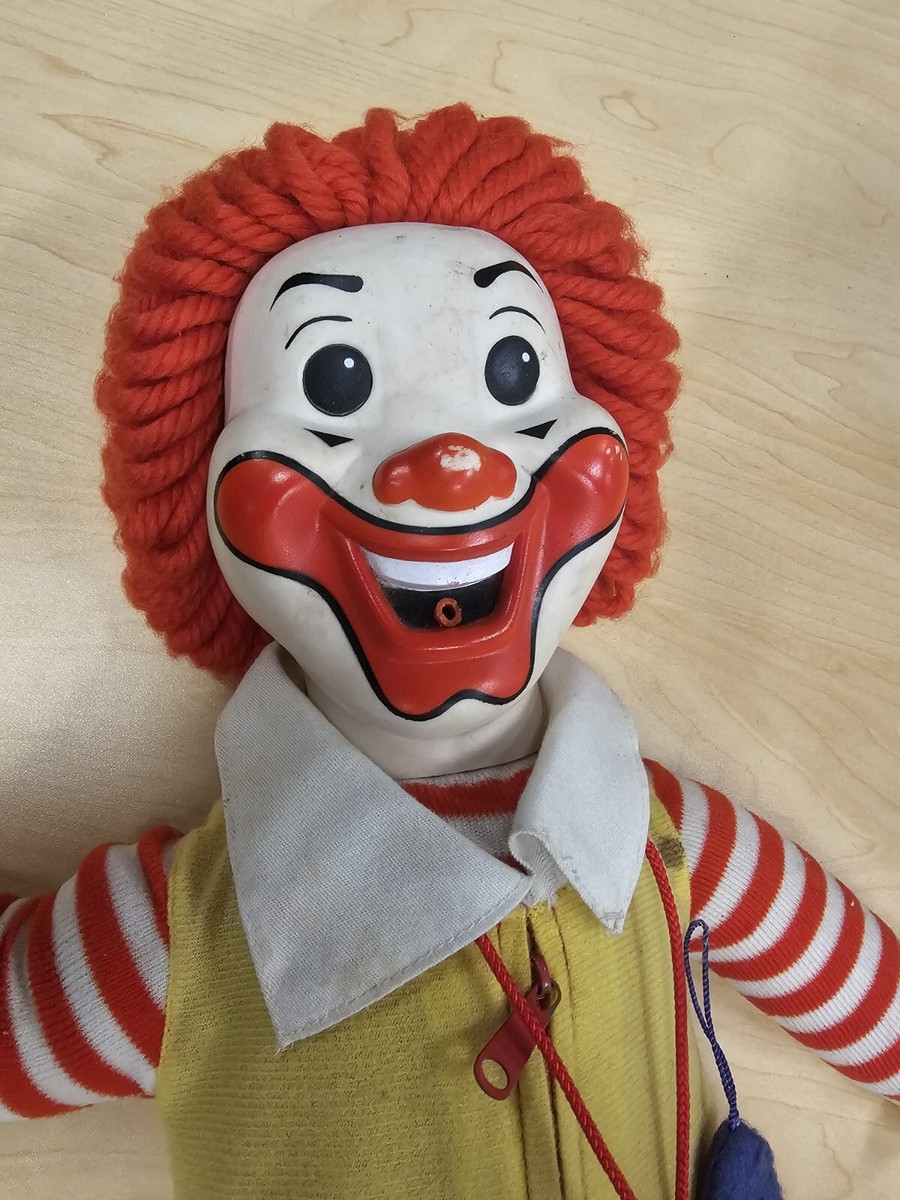 VINTAGE 1978 RONALD MCDONALD 21
