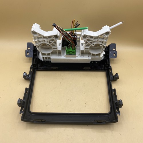 07 -13 Suzuki SX4 Heater A/C Hvac Climate Control w/ Bezel 73824-79J0 - Bild 9 von 13