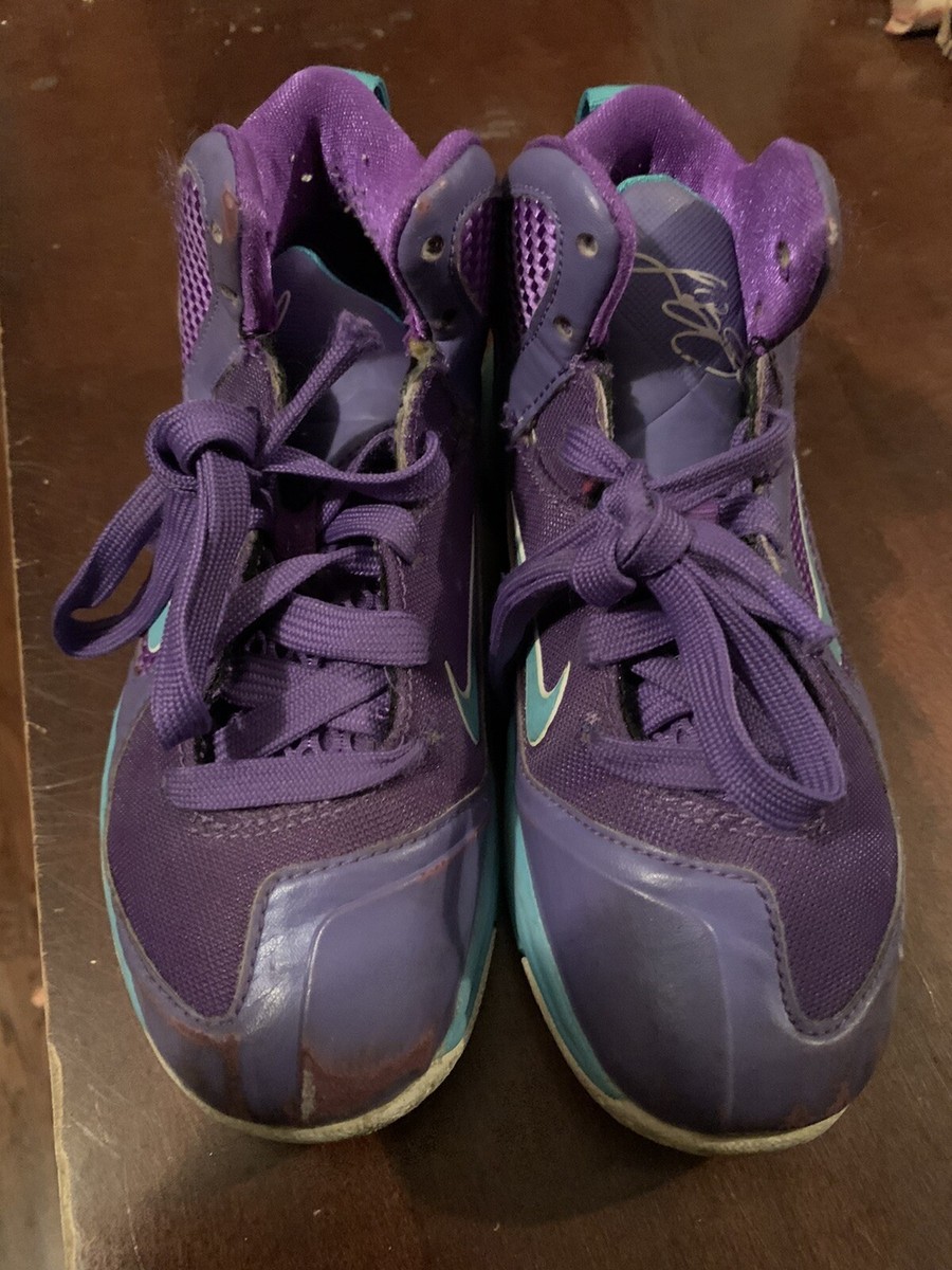lebron james girl shoes