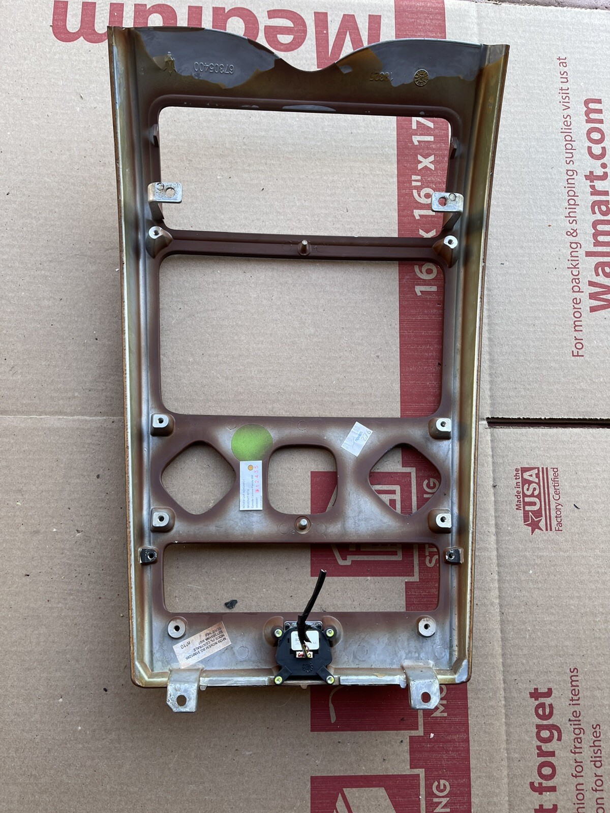 03-07 Maserati M139 Quattroporte Dashboard Radio Dash Trim Bezel OEM