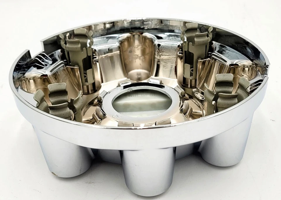 OEM 2017-2024 Ford F250 Super Duty Rear Chrome 8 Lug Center Cap - HC3C-1A096-KD - Image 3 of 4