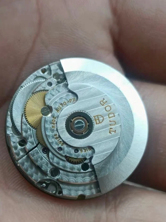Movimiento Automático Tudor Original 2834-2 Funcionando Foto 2 de 4