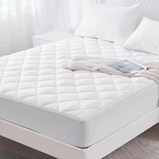 Cooling Mattress Protector Hypoallergenic Breathable Waterproof Mattress Cover