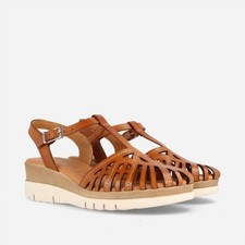 Eric Michael Women's Rose Sandals Tan