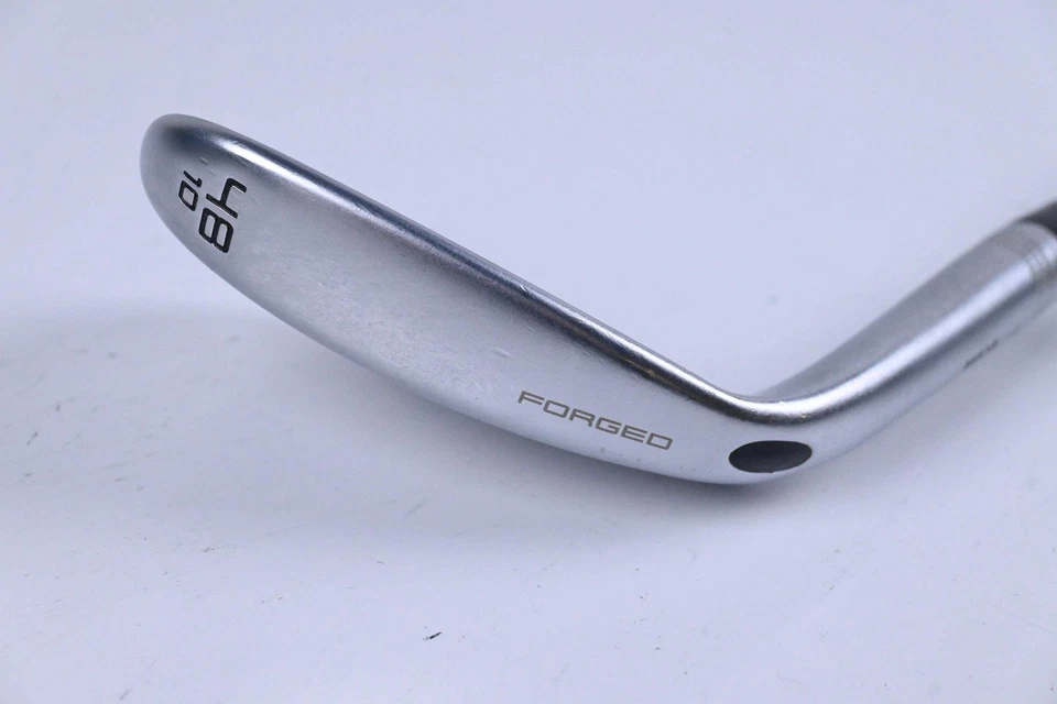 Wilson Staff Model Pitching Wedge / 48 Degree / Stiff Flex Dynamic Gold R300 - Image 3 of 4