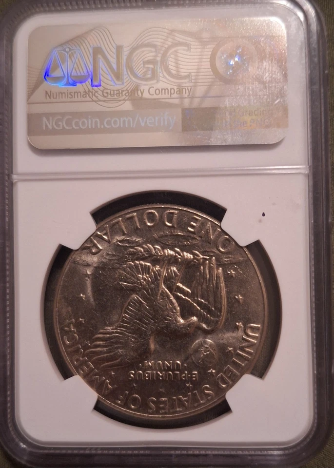 MS65 1974-D Eisenhower Dollar Ike NGC  - Image 3 of 4