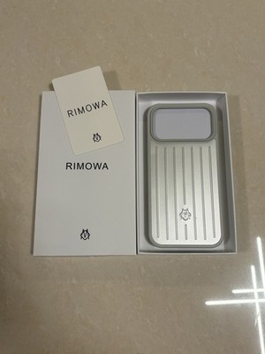 Rimowa Silver Aluminum iPhone 17 Pro Max Case