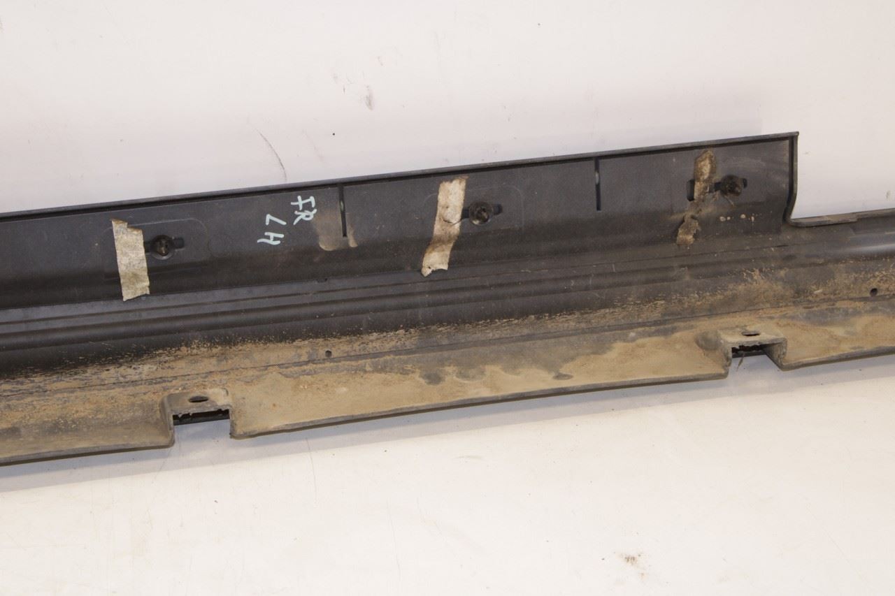 2014-2020 Maserati Ghibli S Q4 Left Driver Side Rocker Panel Molding 673002659