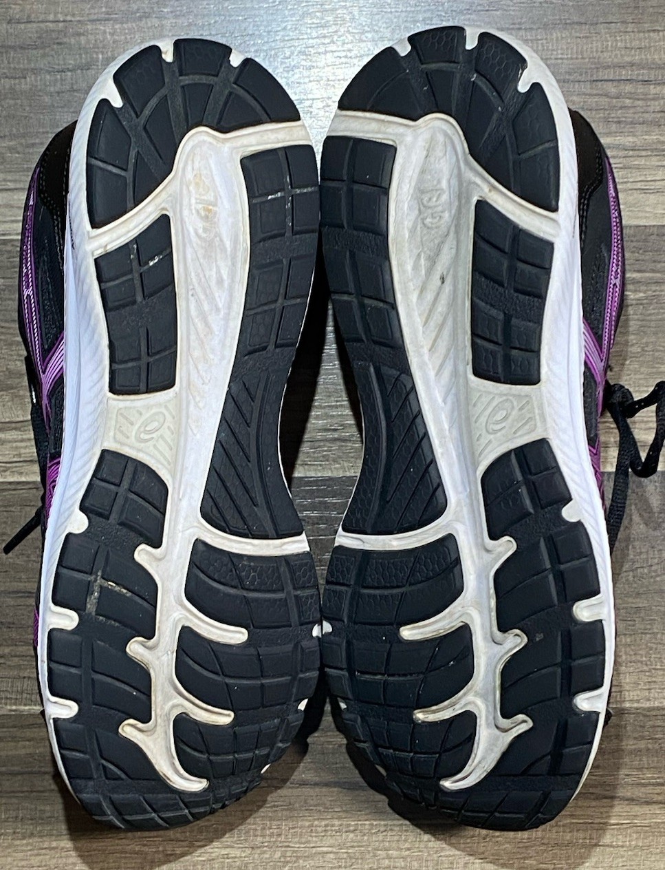 Asics Sneakers Womens Size 11 Gel Contend 8 Black Orchid Running Comfort Support thumbnail 8