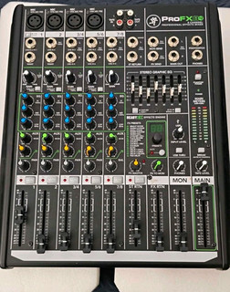 Mackie ProFX8v2 8 Channel Desktop Mixer Built in Effects Phantom Power 4 Mic