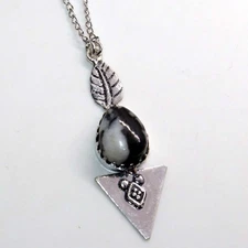 Trending White Buffalo Turquoise 925 Silver Plated Necklace 19" JW