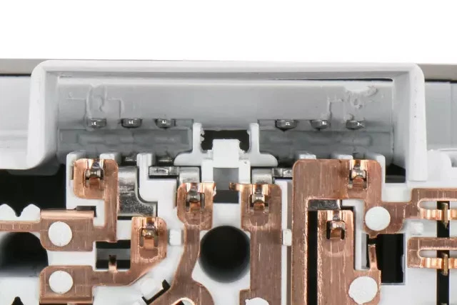 正品通用灯钛礼貌灯 2274329 — 第 3/4 张图片