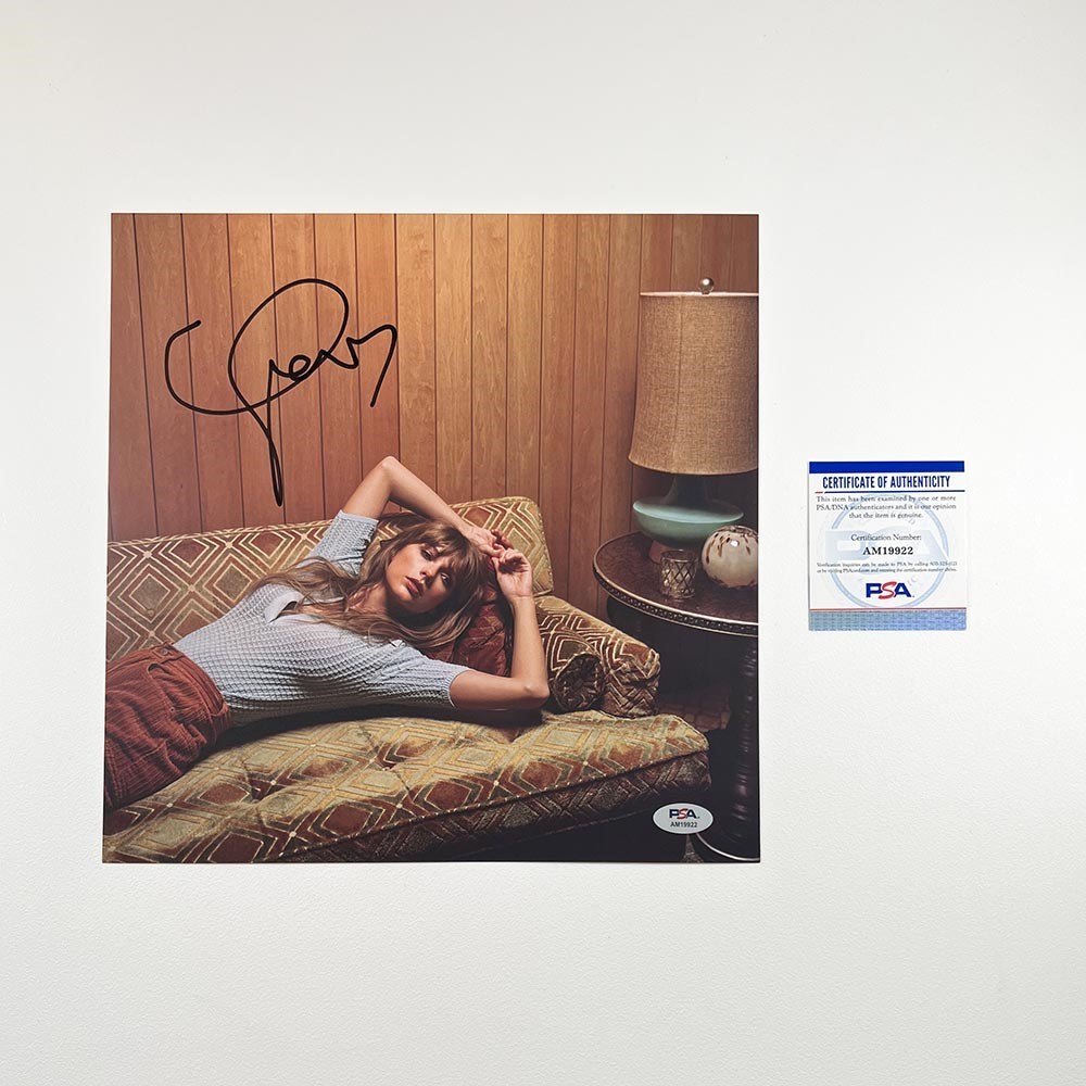 Taylor Swift 12x12 Photo Hand Signed Autographed PSA/DNA COA