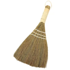 UPKOCH Handmade Miscanthus Broom Asian Whisk Broom for Cleaning and Office Decor