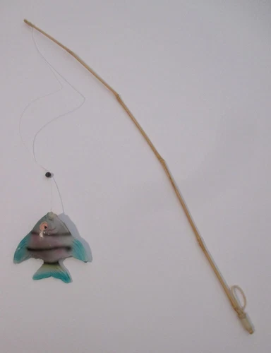 BARBIE...VINTAGE 1959 PICNIC SET #967...FISHING POLE AND FISH...EXCELLENT...READ