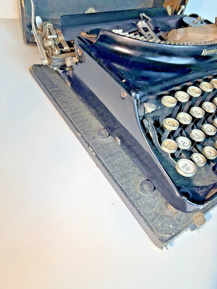 Máquina de escribir portátil Remington #3 cinta nueva limpia funciona Foto 3 de 4