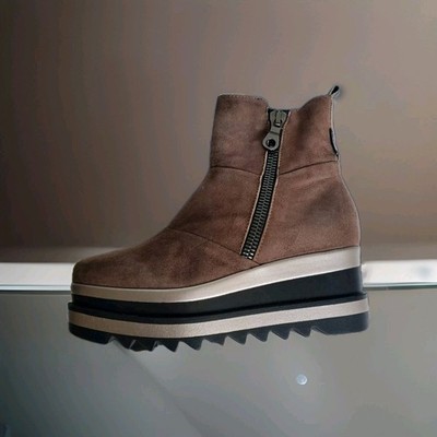 Marco Moreo Milano Scarlet Platform Ankle Boot Women 6 Taupe Suede Italy Milan 