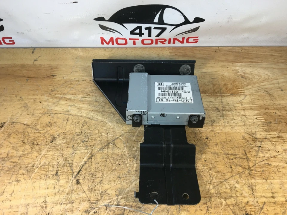 Módulo de control adaptador USB 39113-SNA-A03-M1 2009 Honda Civic Si OEM 0407 Foto 3 de 4
