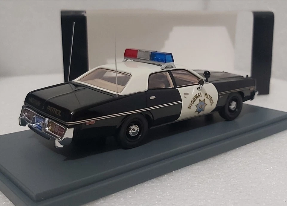 WOW Dodge Monaco California Highway Patrol 1978 1:43 Neo 43511 EXTREMELY RARE!! - Image 4 of 4