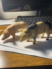 (2) Vintage Realistic Resin Pigs 