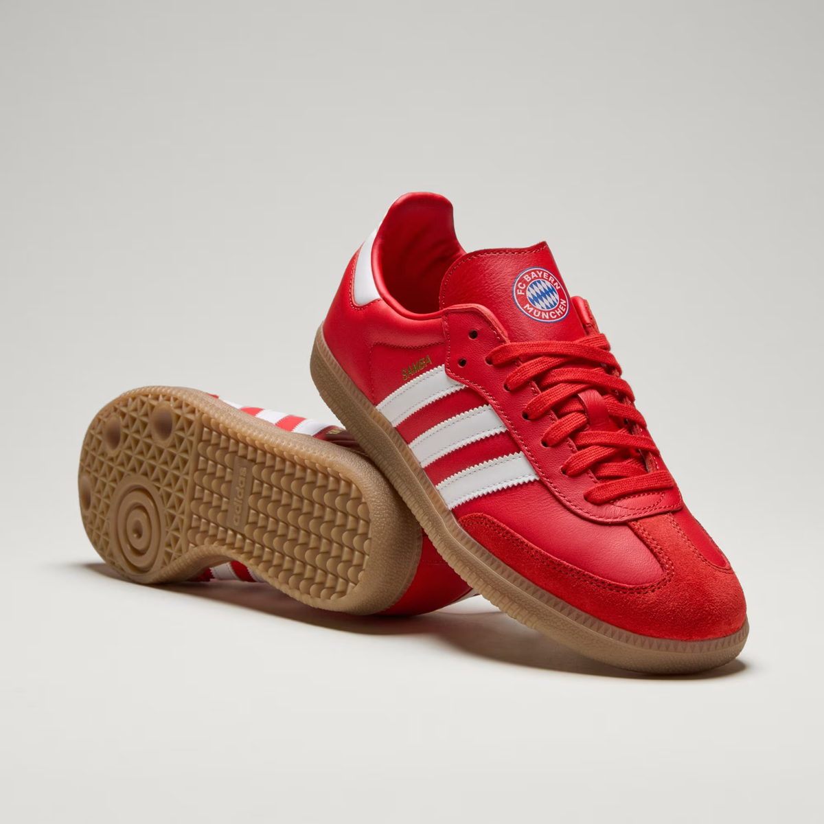 adidas gazelle silver green womens ADIDAS SAMBA OG (RED) main image 0
