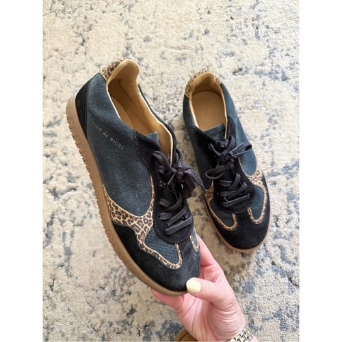 Pied de Biche Leather Lace Up Sneaker in Leopard Sz 40