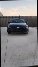 2023 Hyundai Elantra SEL Sedan 4D