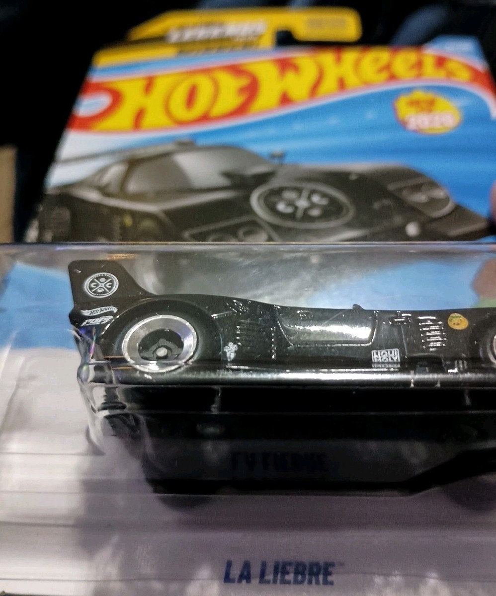 Hot Wheels 2026 Legends Winner La Liebre 1:64 Scale Diecast Car