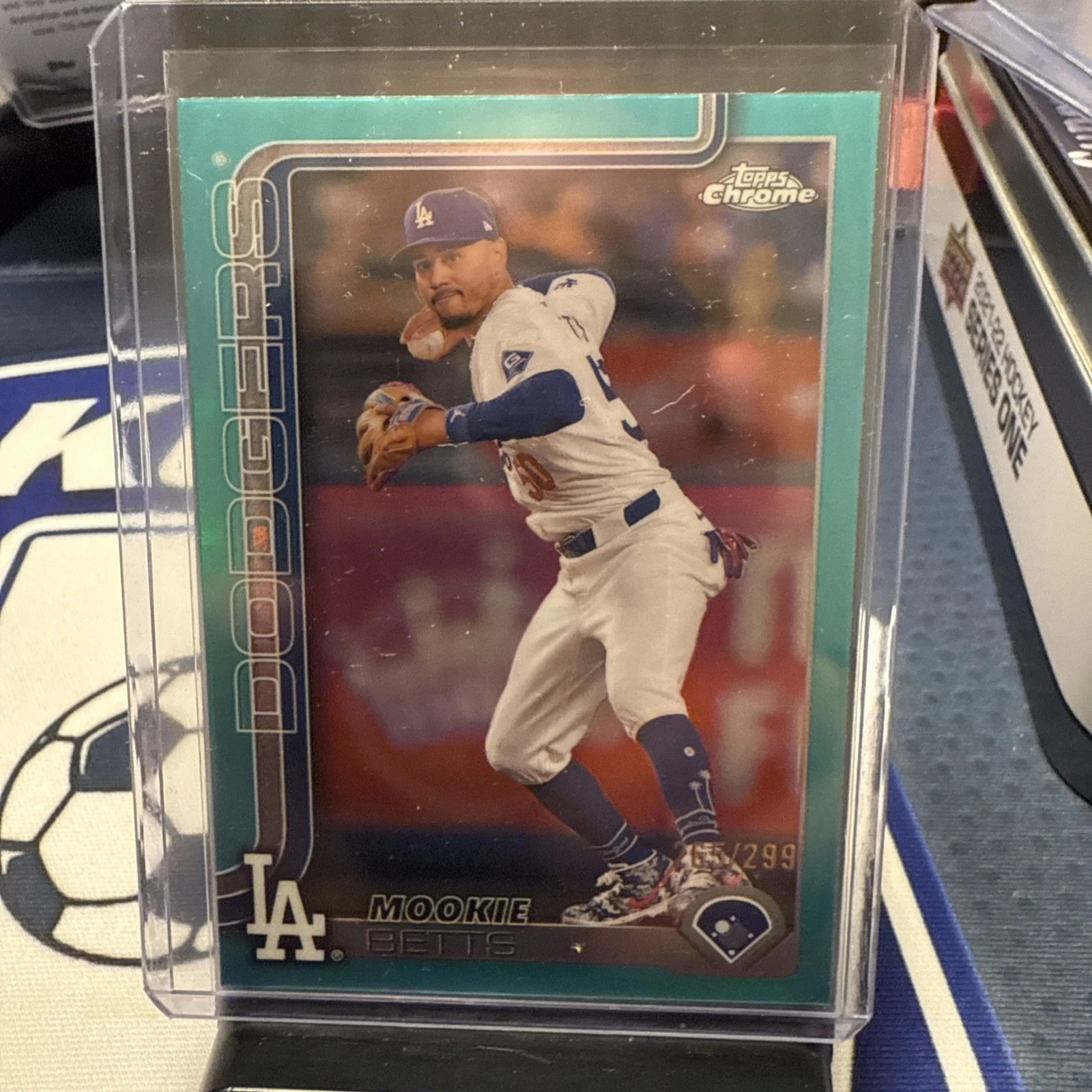 2025 Topps Chrome Mookie Betts #50 Teal Refractor /299 Los Angeles Dodgers