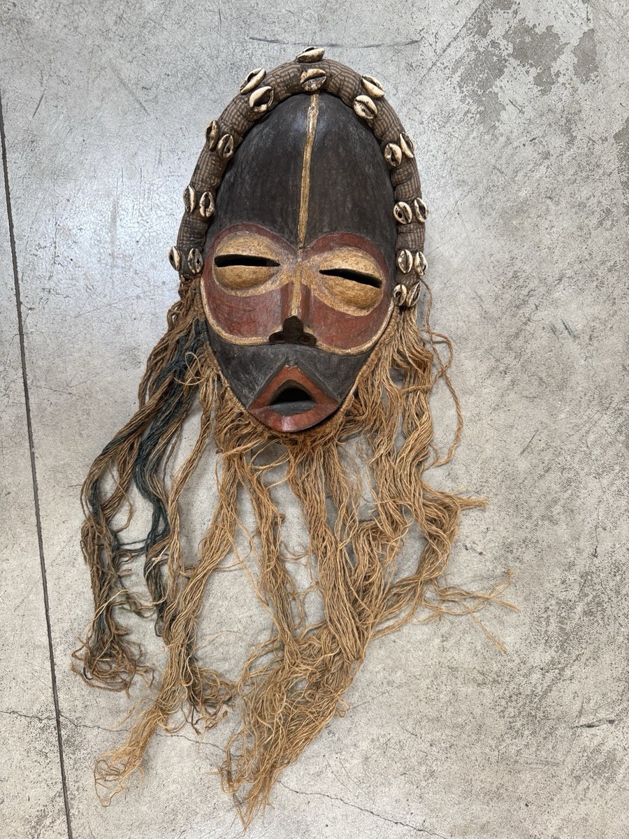 Vintage African DAN Tribal Mask Ivory Coast 1950 cowrie