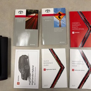 2021 Toyota Highlander Owner's Manual Set