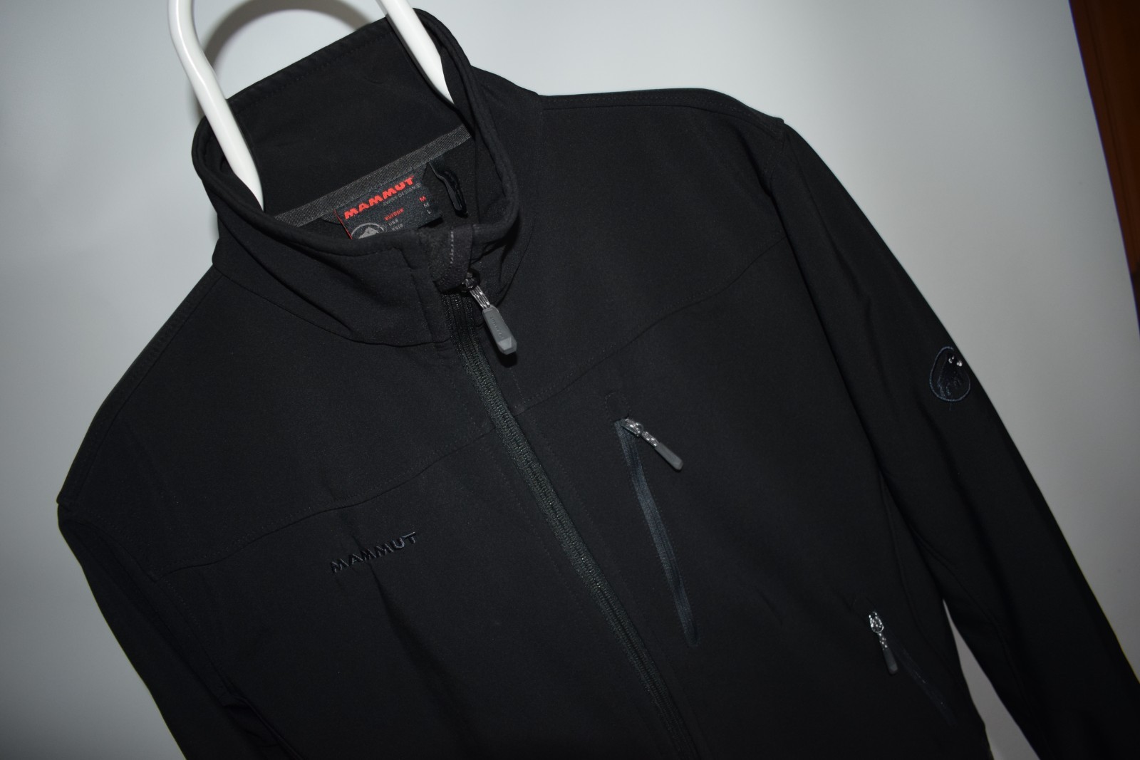 Mammut SOFtech Softshell Jacket Full Zip Black 3 … - image 2