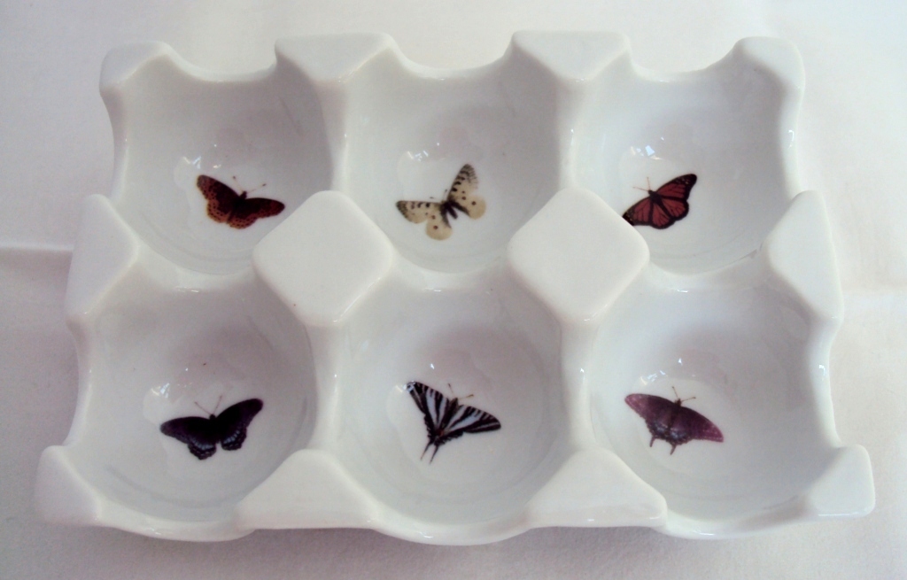 Butterflies Egg Tray 6 Eggs Ceramic Holder / Fridge / Storage Tray Decorated UK