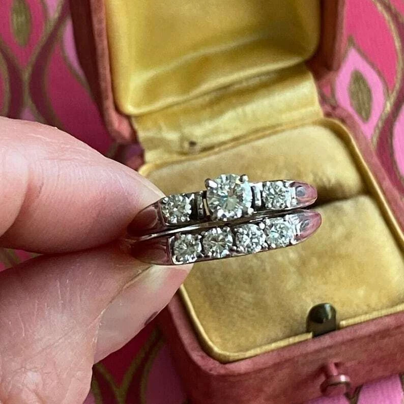 1880s Estate Vintage 2 Ct Round Moissanite Engagement Bridal Ring Set In Silver - Image 3 of 4