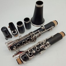 Mouthpiece Bakelite Bb clarinet silver-plated keys 17 keys with box