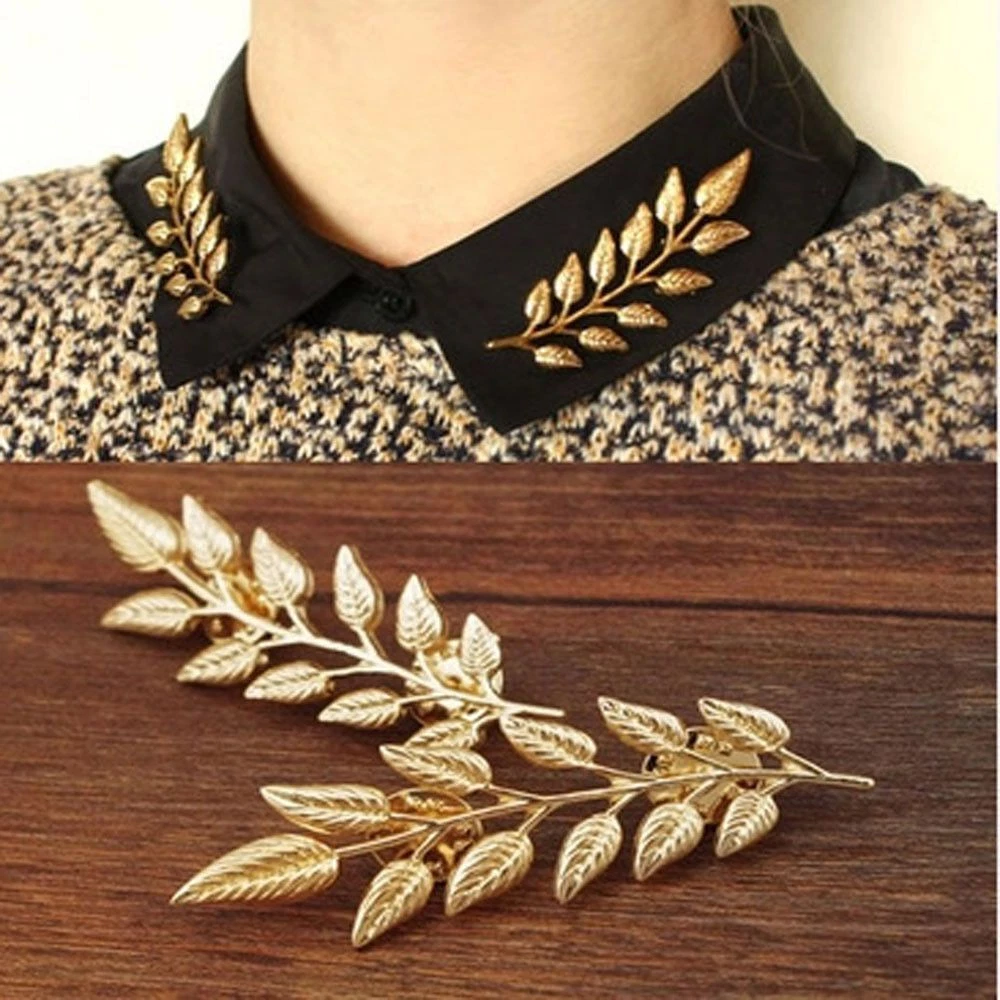 Classic brooch 2024