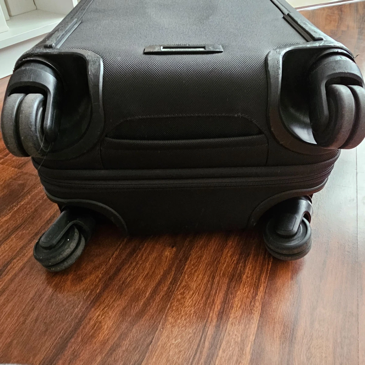 Tumi 22060d2 2025