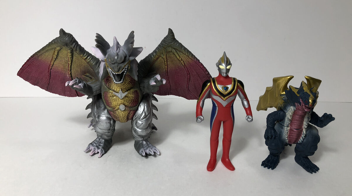 3 Ultraman Gaia Monster Kaiju Zogu King of Mons Figures Toy 3 Ultraman Gaia Monster Kaiju Zogu King of Mons Figures Toy