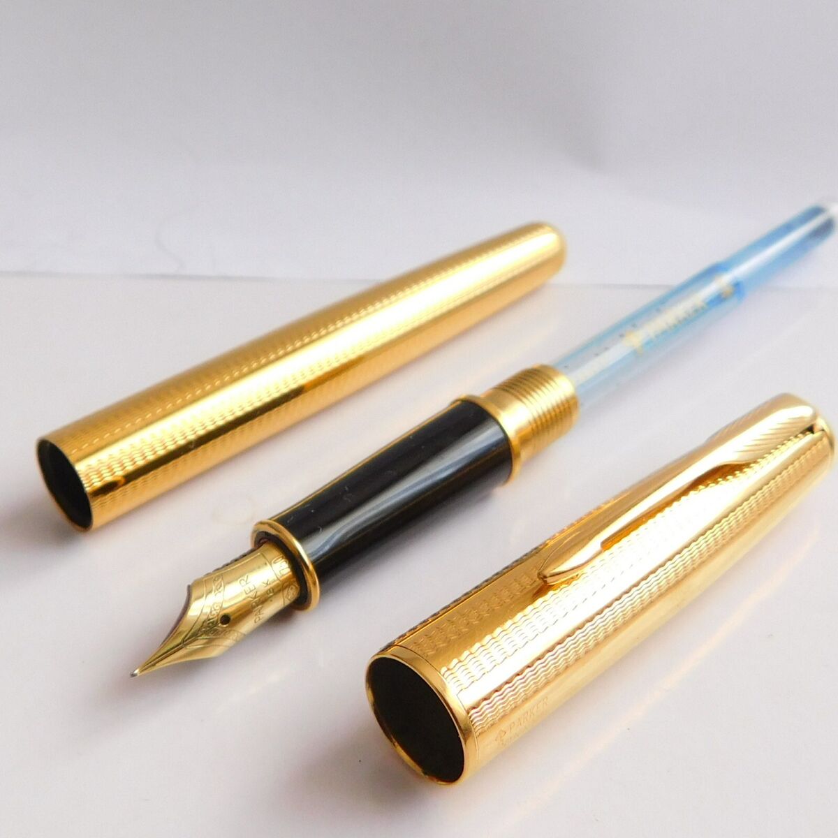 Parker Sonnet Cascade 23KGold Fountain Pen Nib Gold Fine 18K Parker Sonnet Cascade 23KGold Fountain Pen Nib Gold Fine 18K