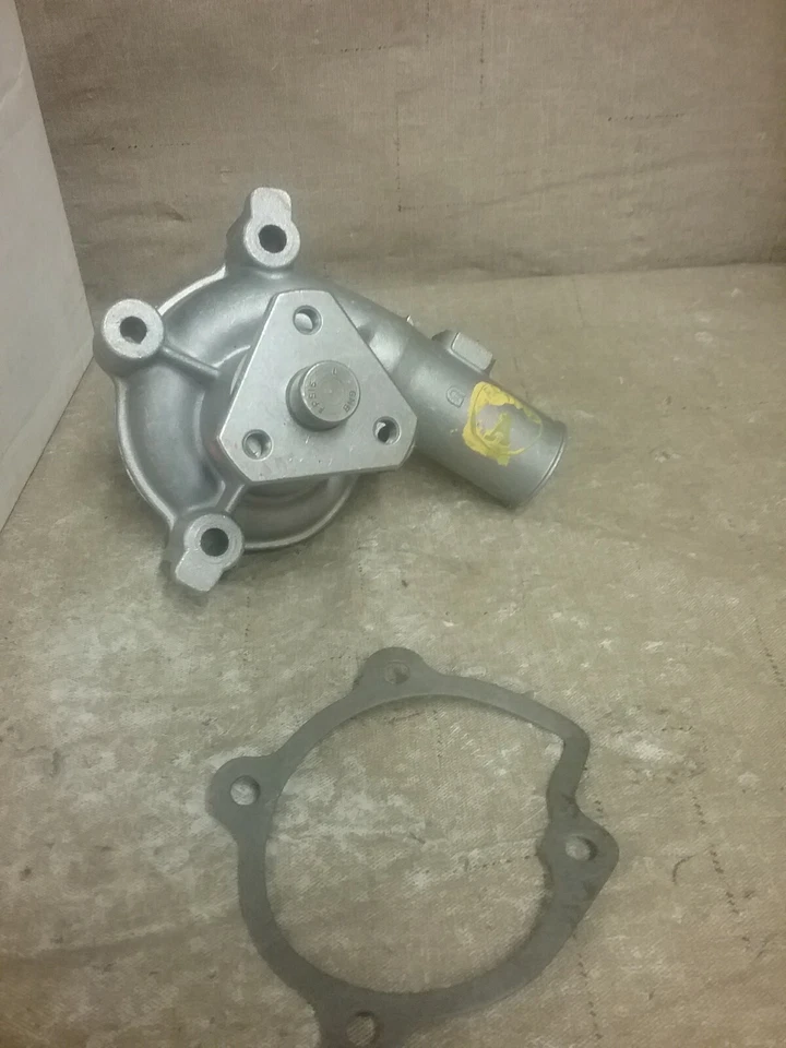 57-1155 A1 Cardone - Remanufacturado - Bomba de agua de importación Foto 3 de 3